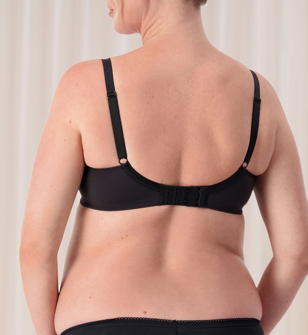 Triumph Gorgeous Maternity Bra (Black)