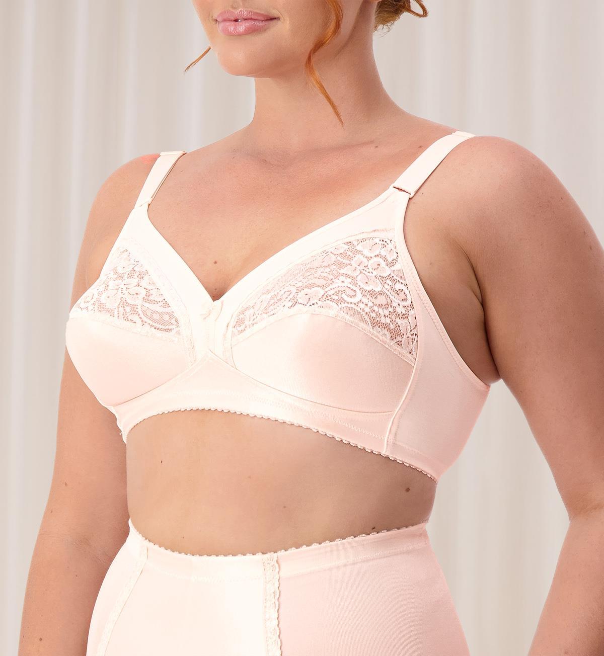 Triumph Kiss Of Cotton Wirefree Bra (Fresh Powder)