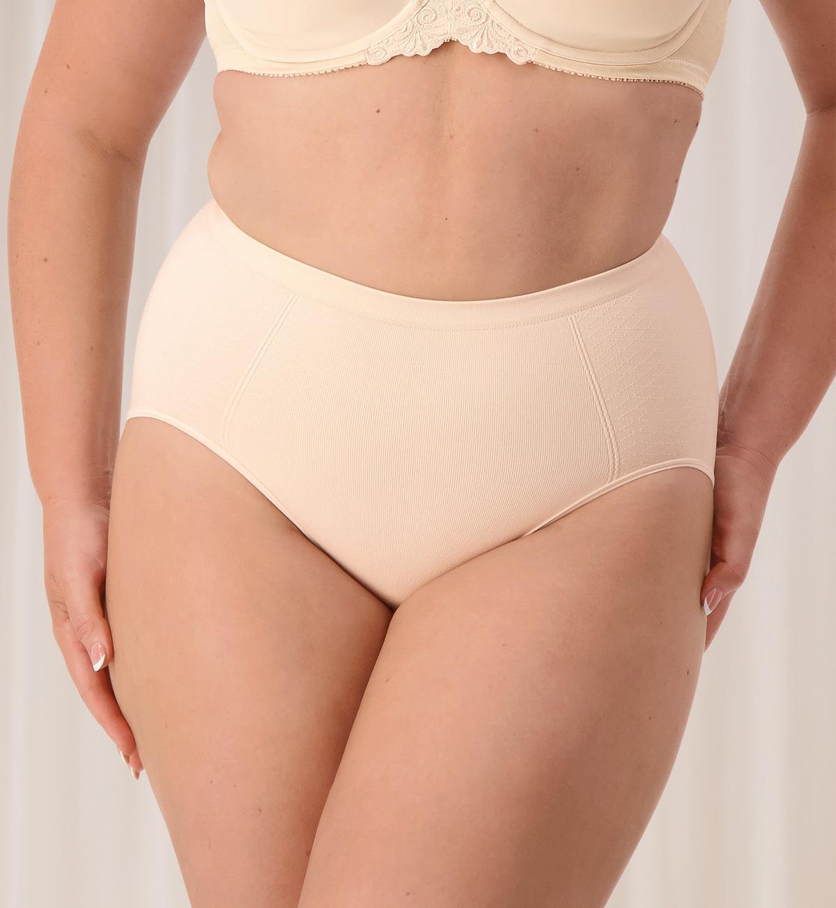 Image of Briefs. Productname: Triumph Shape Sensation Minimiser Brief in Teint colour by brand - Triumph