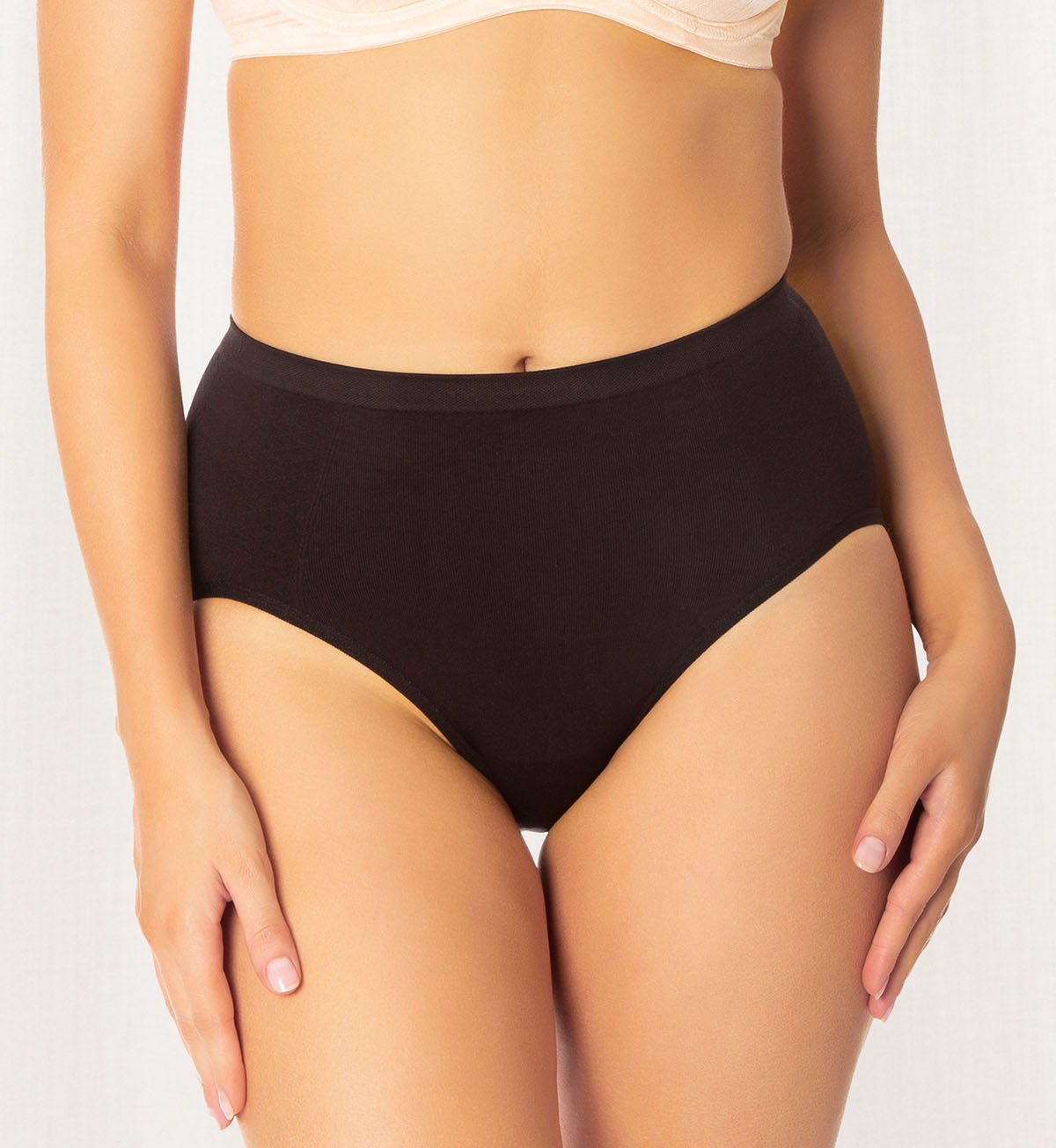 Image of Briefs. Productname: Triumph Shape Sensation Minimiser Brief in Black colour by brand - Triumph