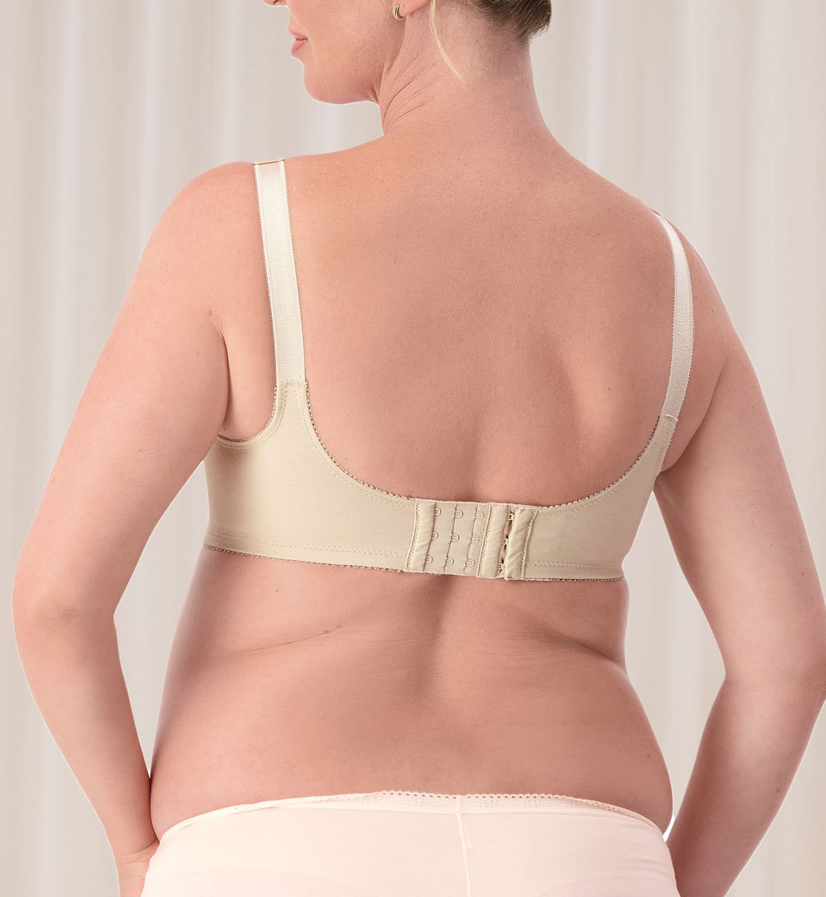 Triumph Lace Maternity Wirefree Bra (Beige)