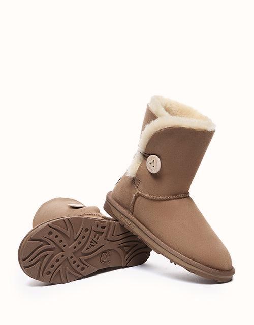 UGG EVERAU® Short Button Boots (Chestnut)