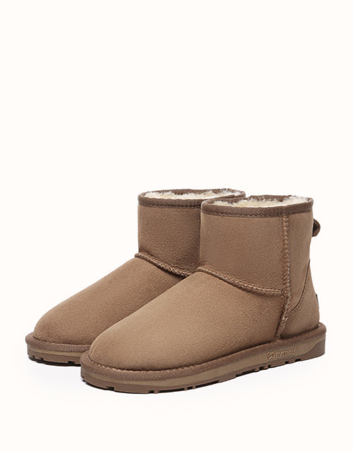 UGG EVERAU® Mini Classic Boots (Chestnut)