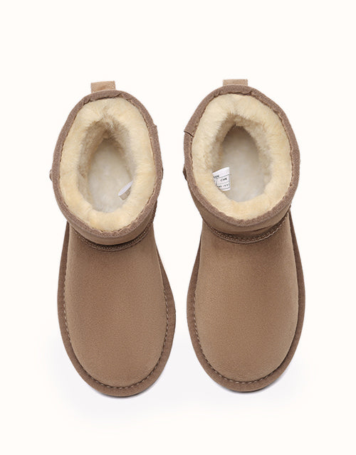 UGG EVERAU® Mini Classic Boots (Chestnut)