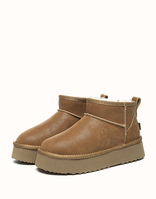 UGG EVERAU® Romi Boots (Chestnut)
