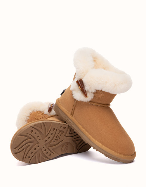 UGG EVERAU® Tiara Boots (Chestnut)