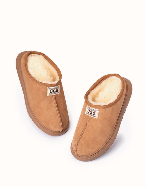 URBAN UGG® Active Scuff Slippers (Chestnut)