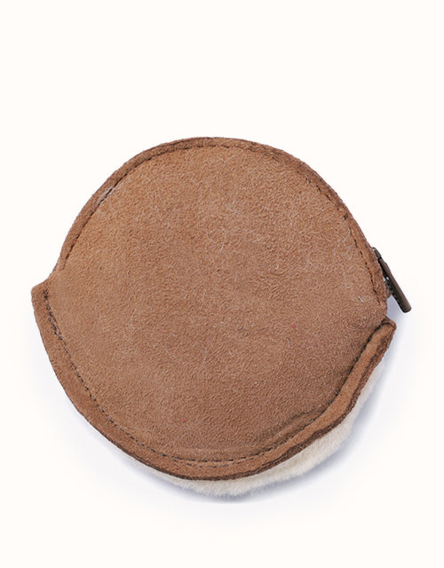 Urban UGG® Zip Purse (Chestnut)