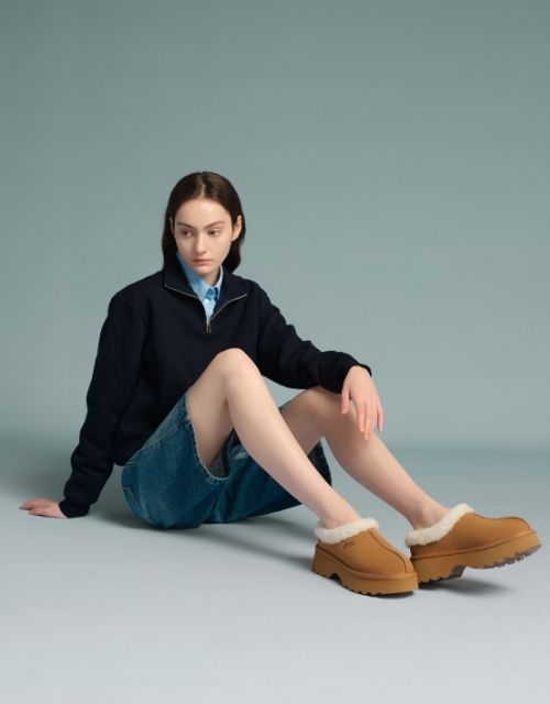 Ugg AUSTRALIAN SHEPHERD® Adrian Slippers (Chestnut)