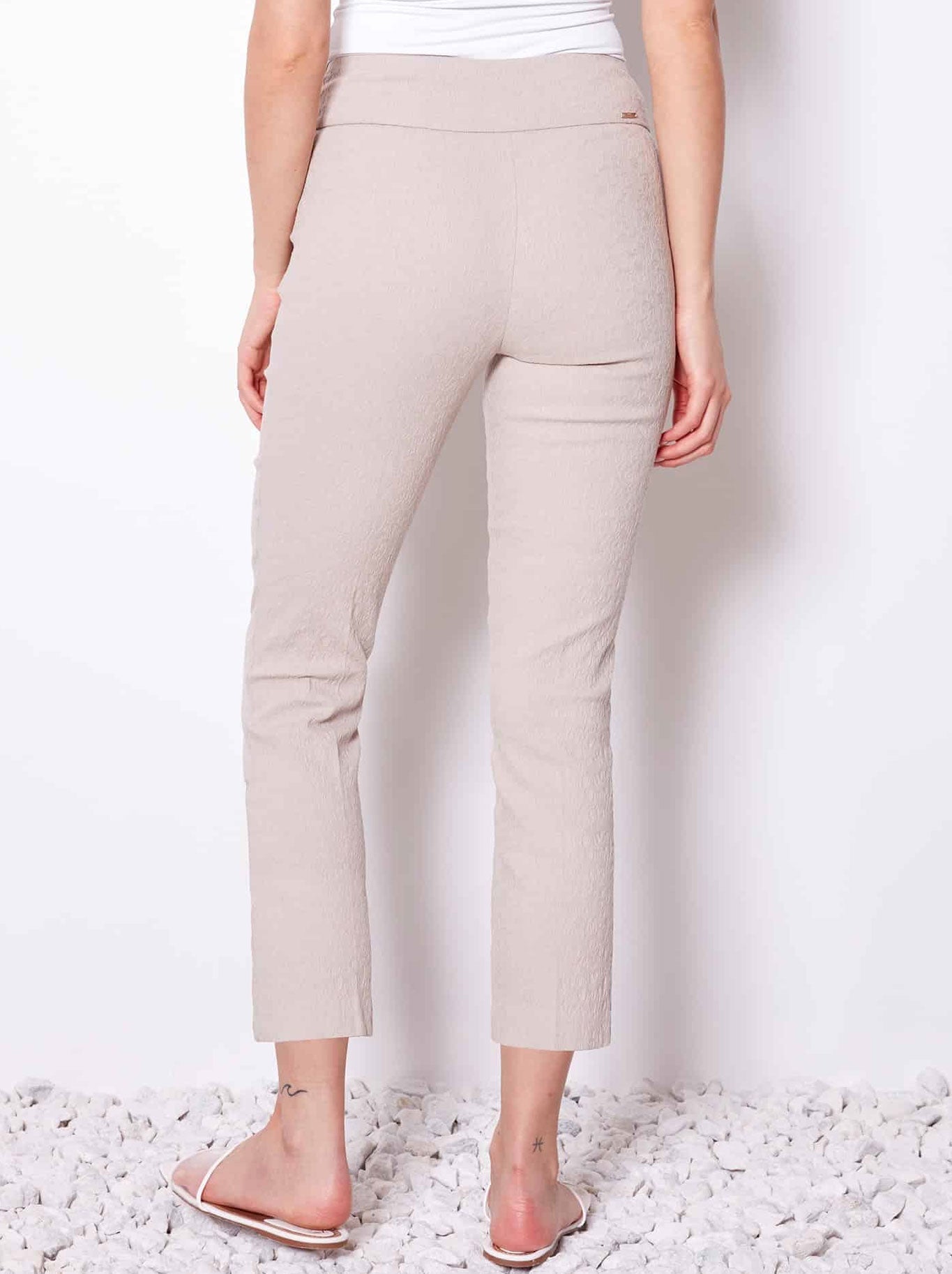 UP! SOLID TEXTURED JACQUARD ANKLE PANT (Stone)