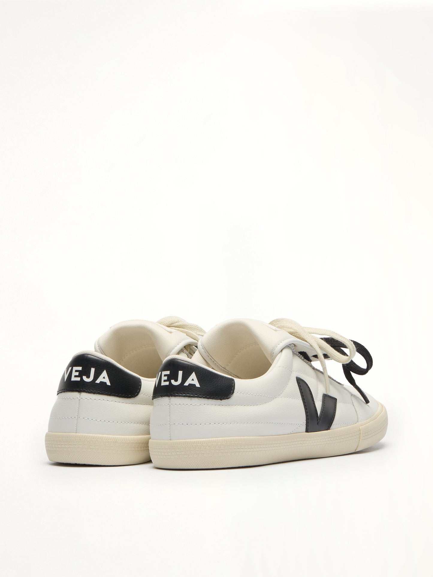 Veja x Magliano Panenka Sneaker (White)
