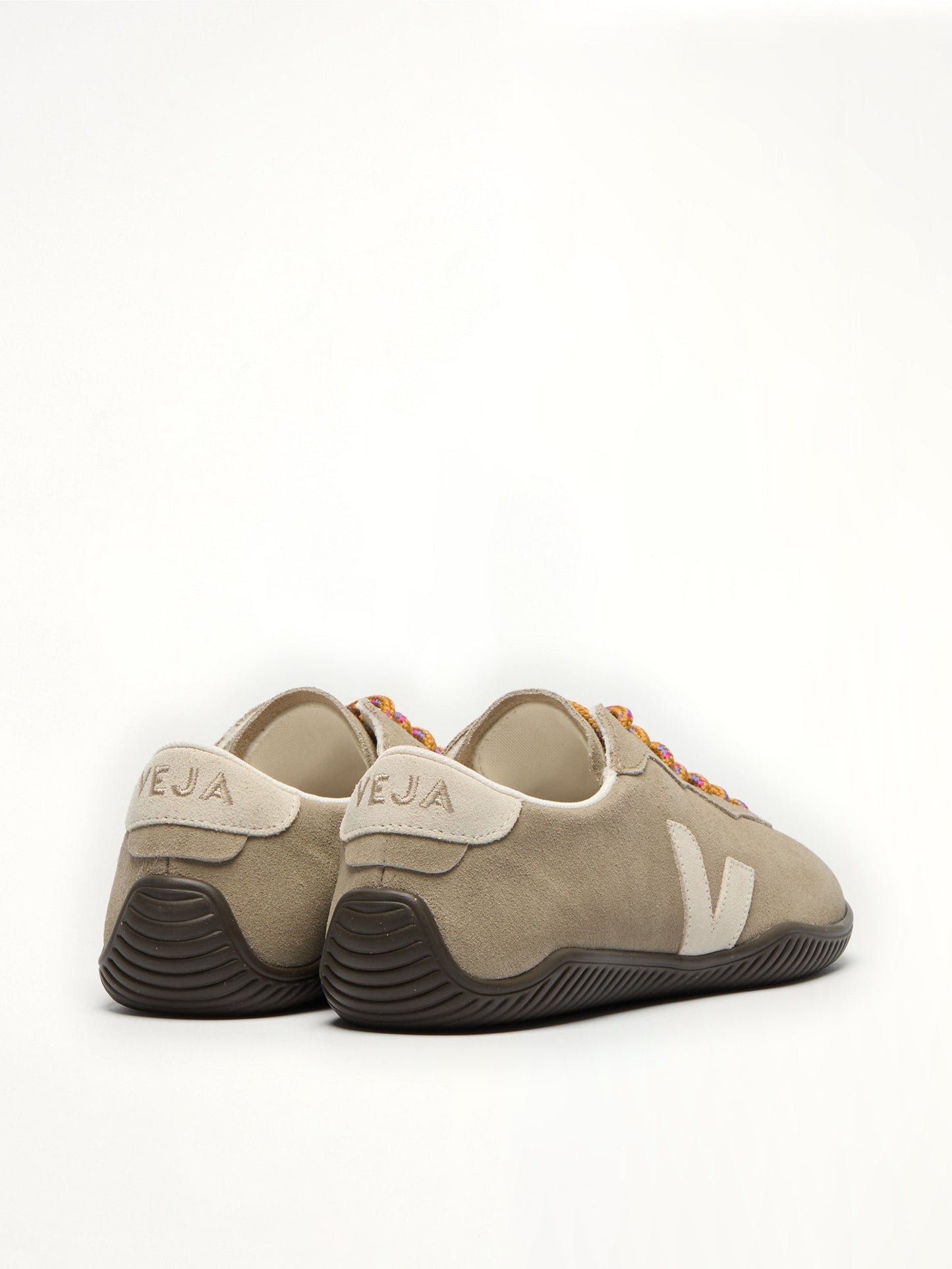 VEJA Jitsu Sneaker (Beige)