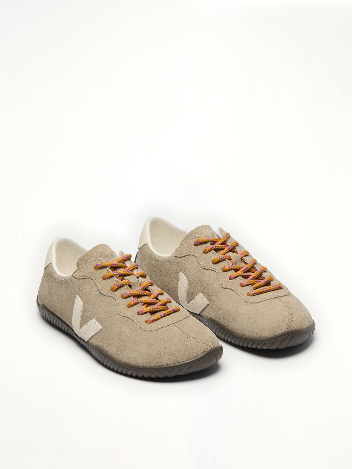 VEJA Jitsu Sneaker (Beige)