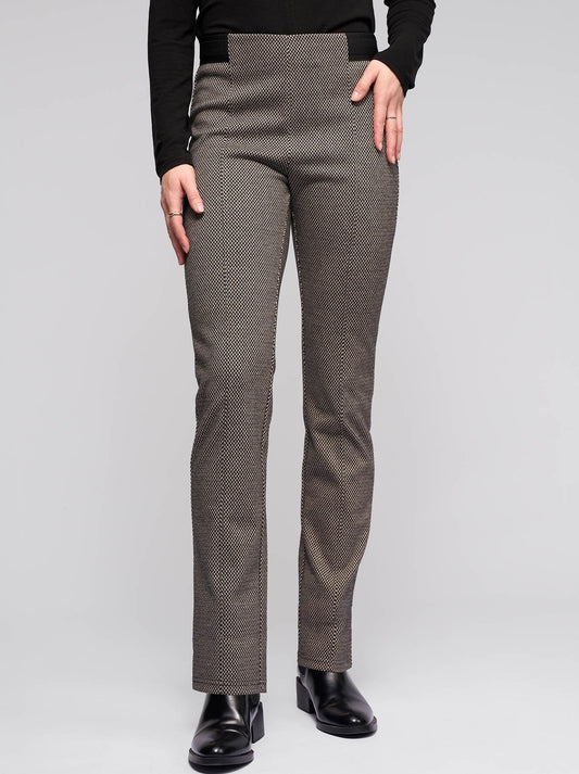 Image of a model wearing Pants. Productname: Vassalli Everest Slim Leg Pull On Pant in Knox colour by brand - Vassalli