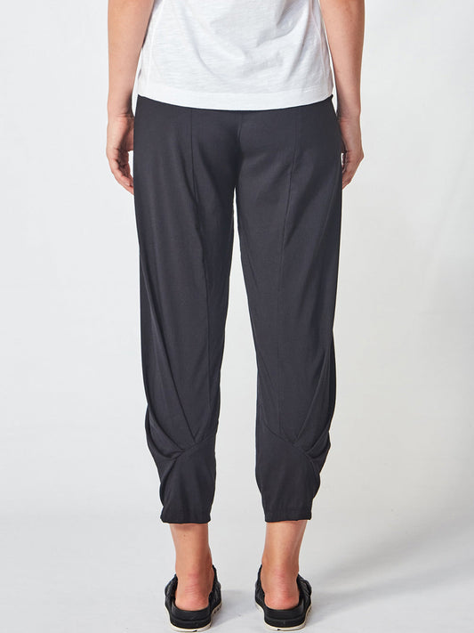 VERGE ACROBAT KALIA PANT (Black)