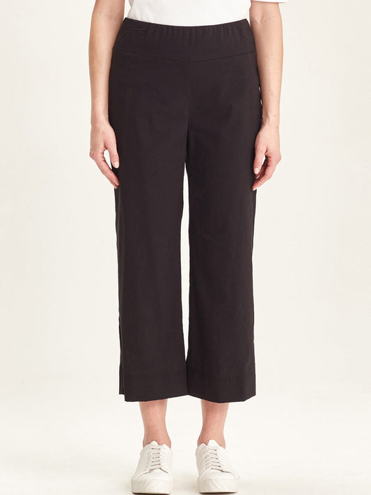 Image of a model wearing Pants. Product name - VERGE ACROBAT KENNEDY PANT in Black colour by brand - Verge
