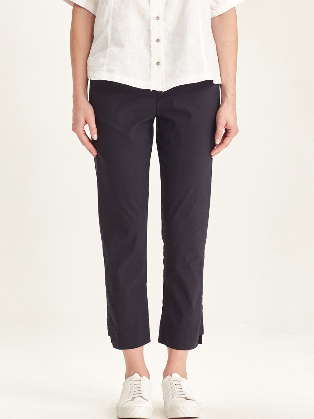 VERGE ACROBAT DESIREE PANT (Black)