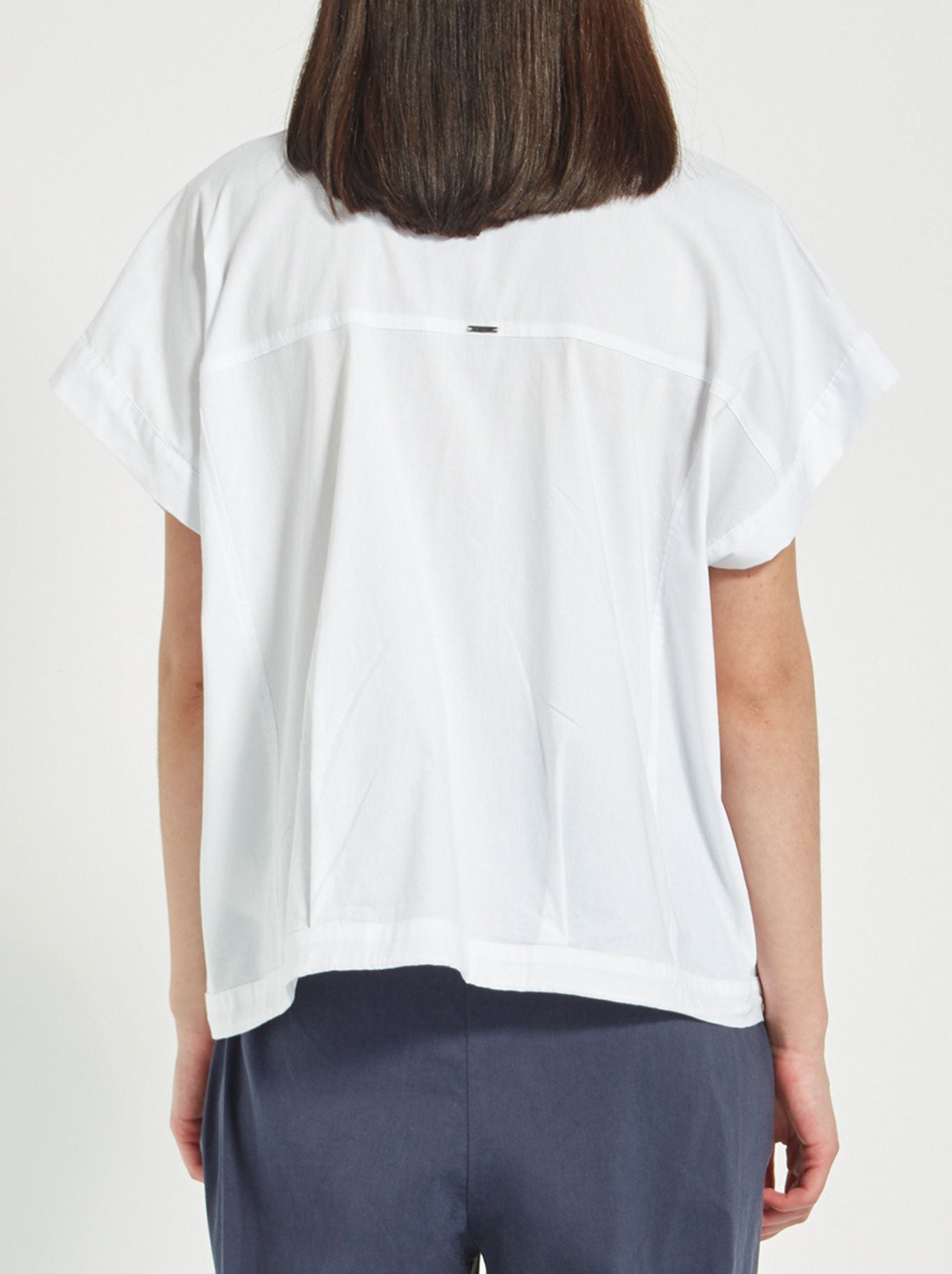 VERGE ACROBAT NIKO JACKET (White)