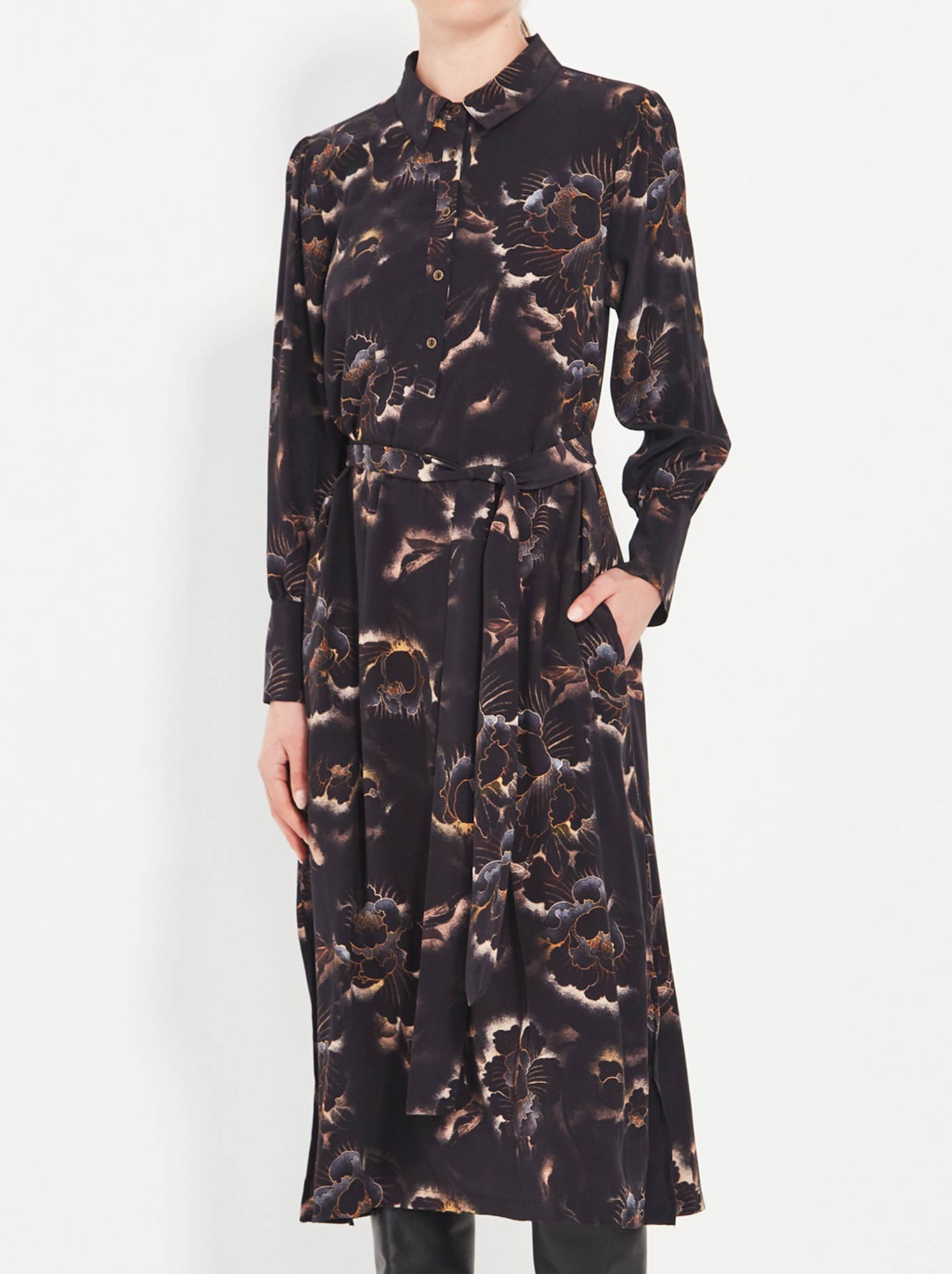 Image of Dresses. Productname: Verge Dusk Dress in Print colour by brand - Verge