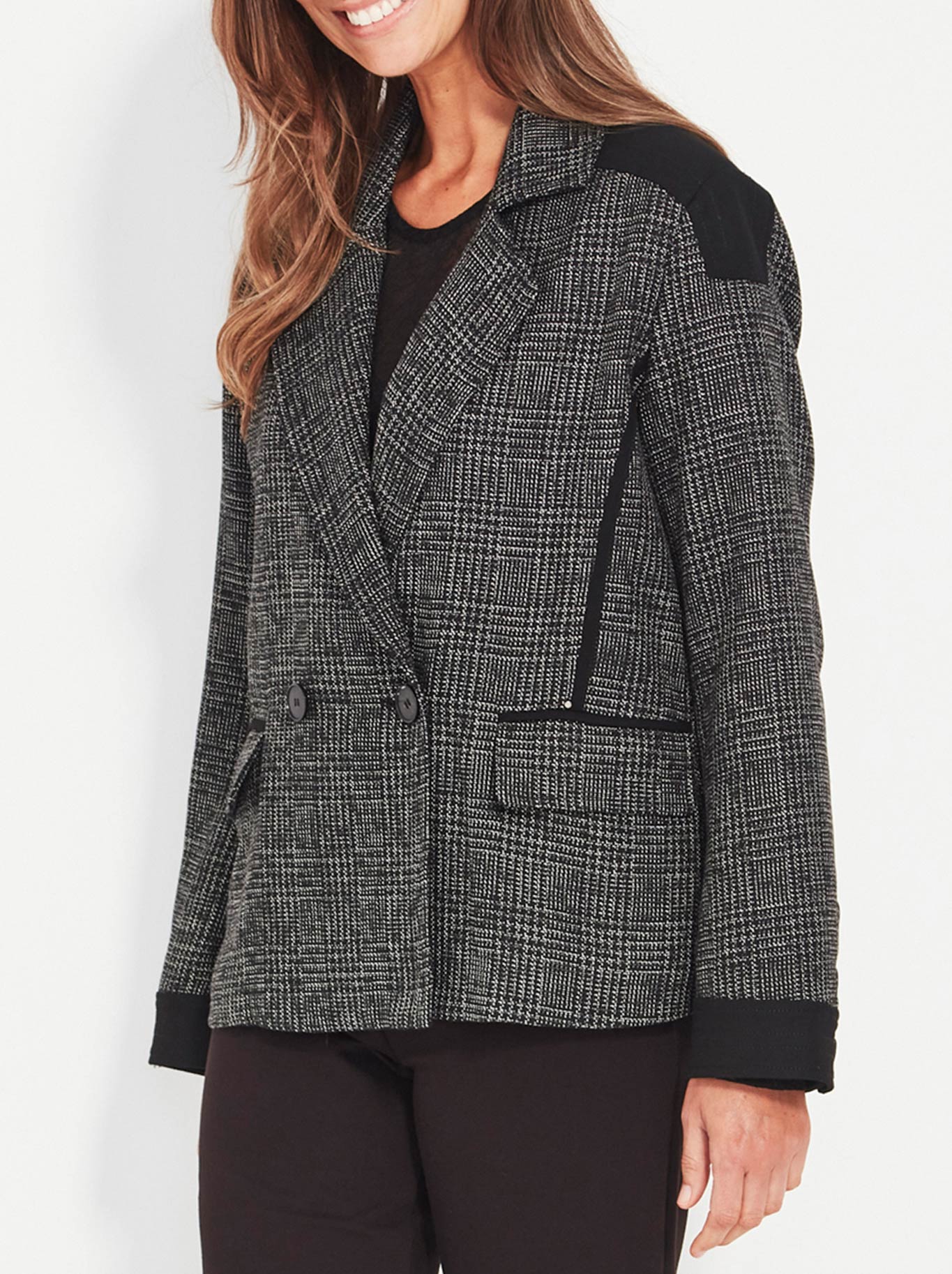 VERGE FLO JACKET (Black)