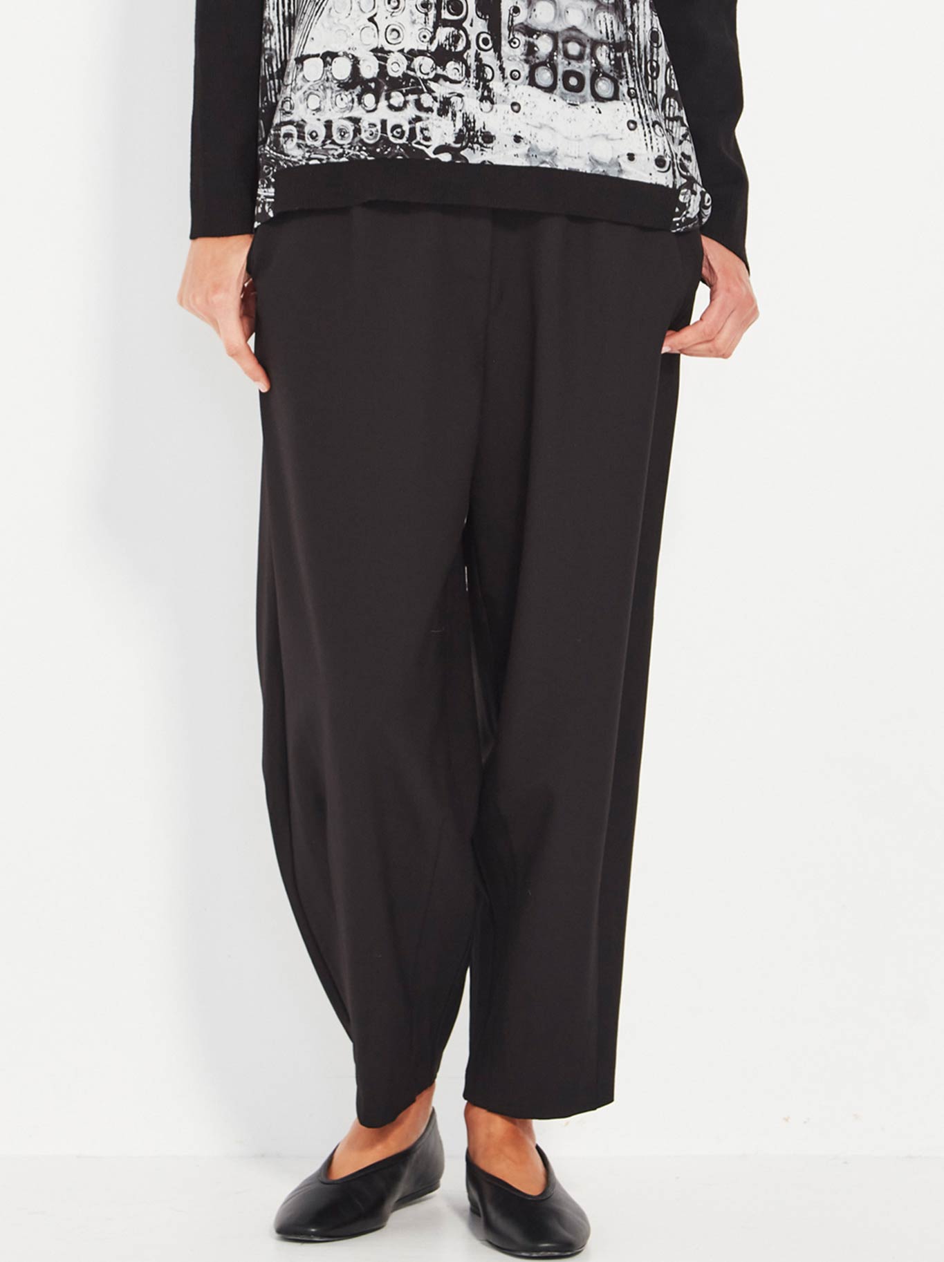 Image of a model wearing Pants. Productname: Verge Marvel Pant in Black colour by brand - Verge