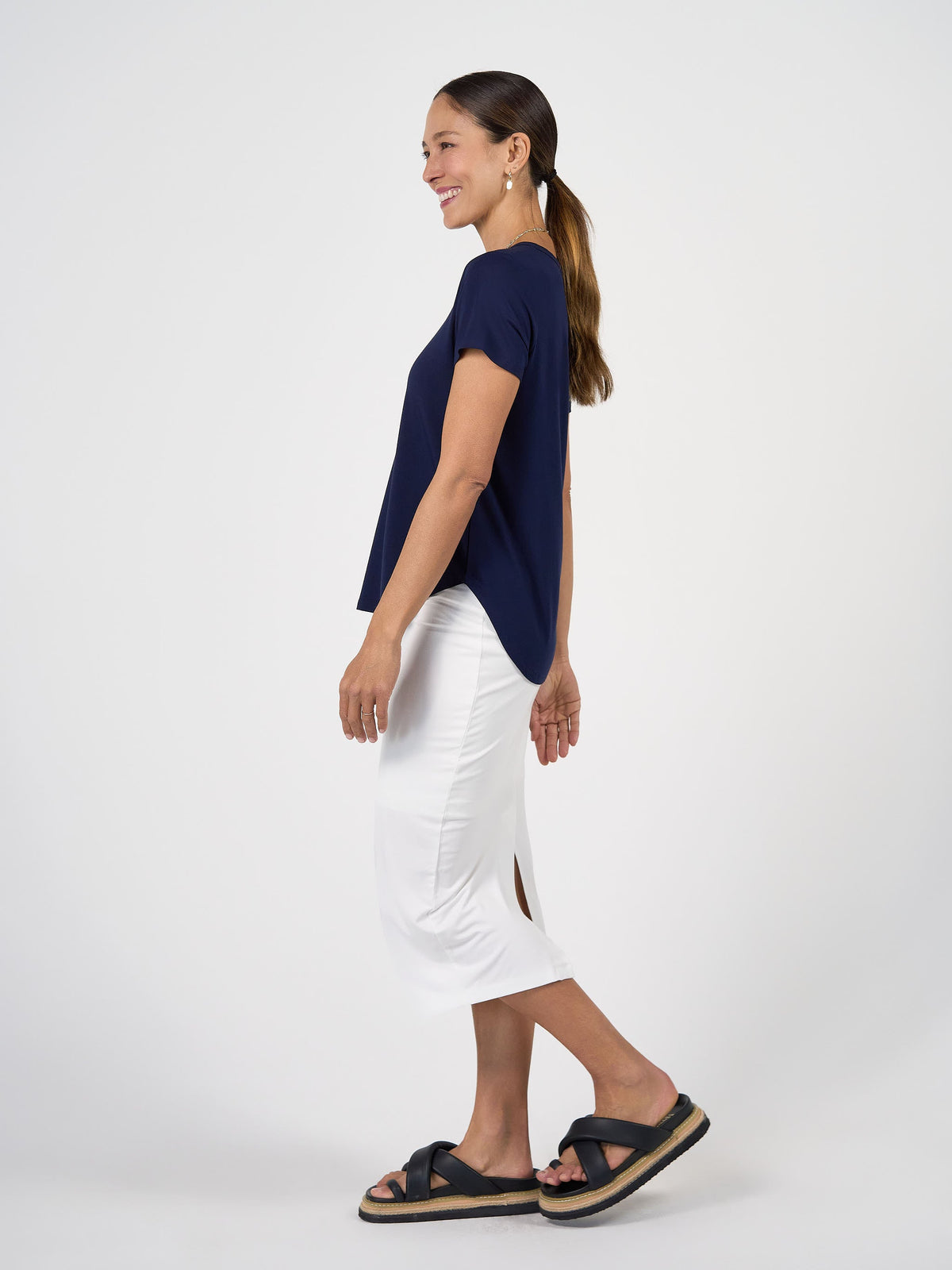 Lou Lou Veronica Bamboo V-Neck T-Shirt (Navy)