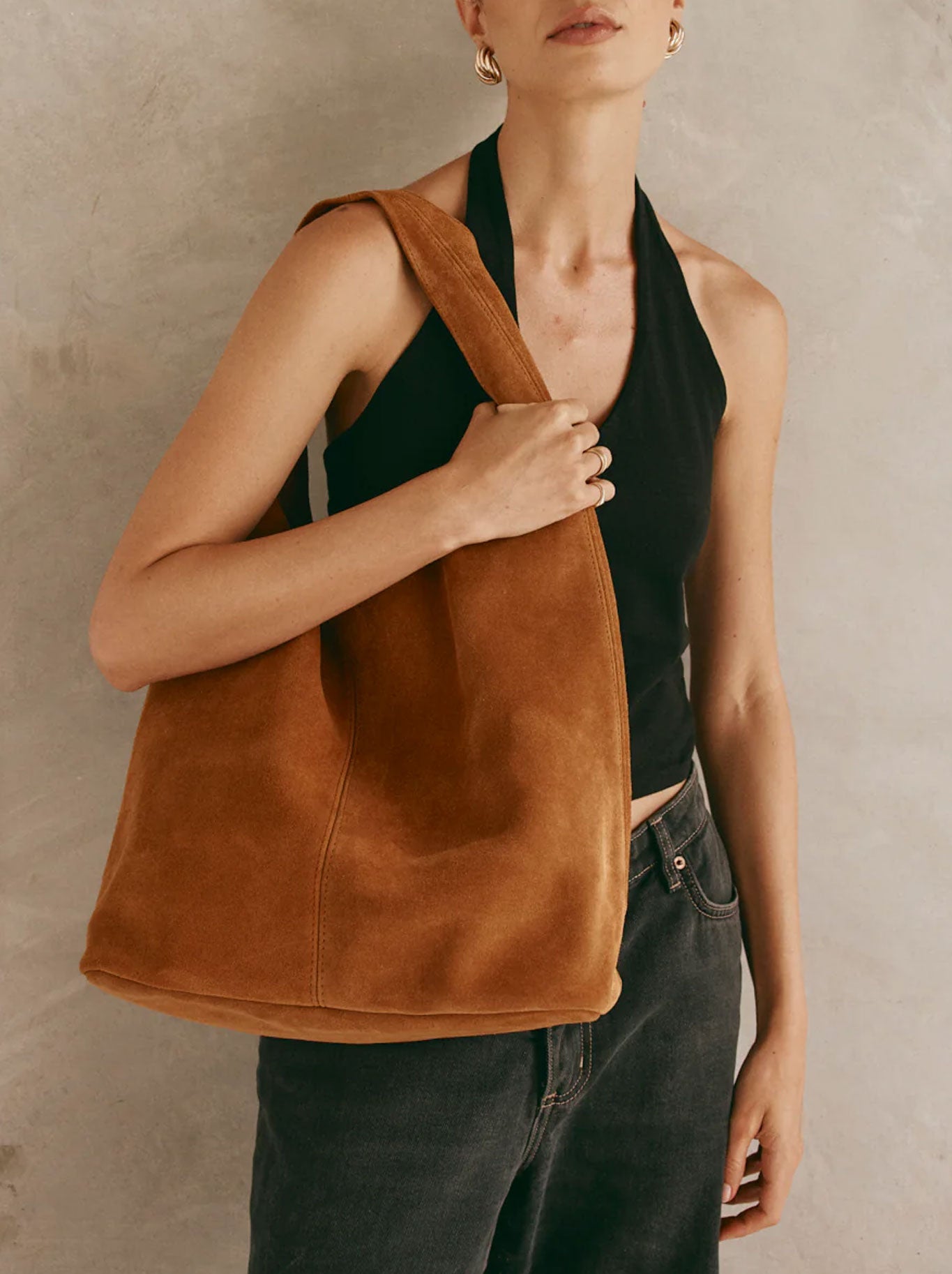 Vestirsi Sienna Suede Hobo Bag (Brown)