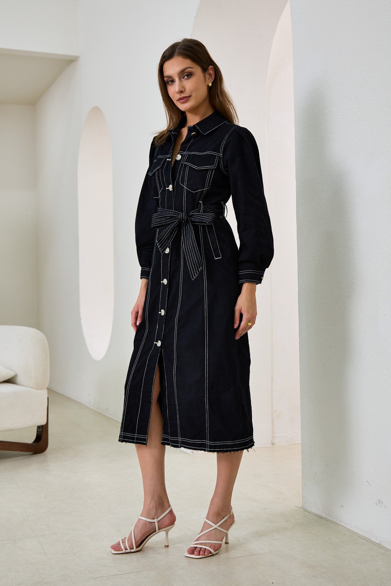Heychic Cleo Button Down Belted Midi Dress (Black)