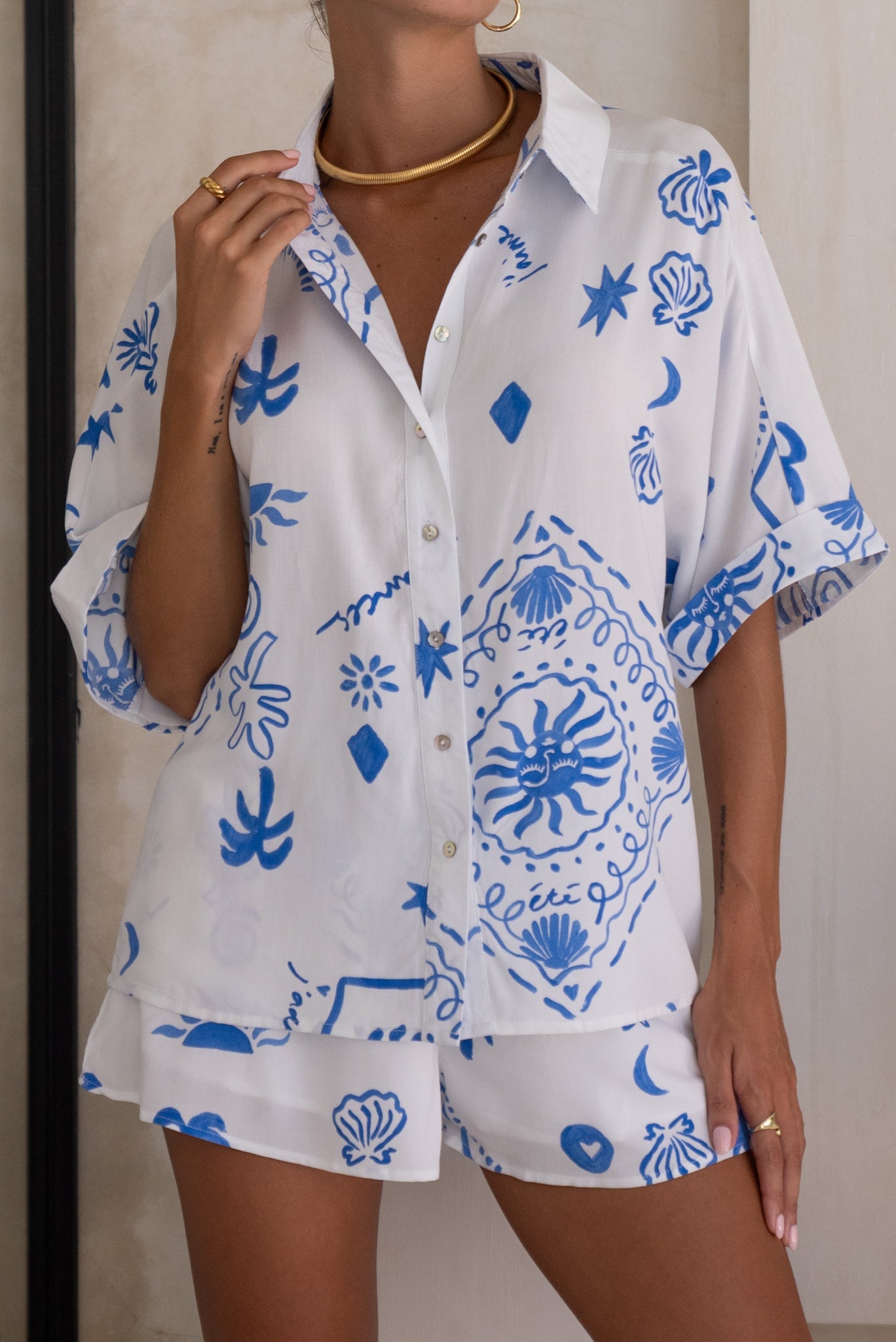 Heychic Le Soleil Abstract Shirt (Blue)