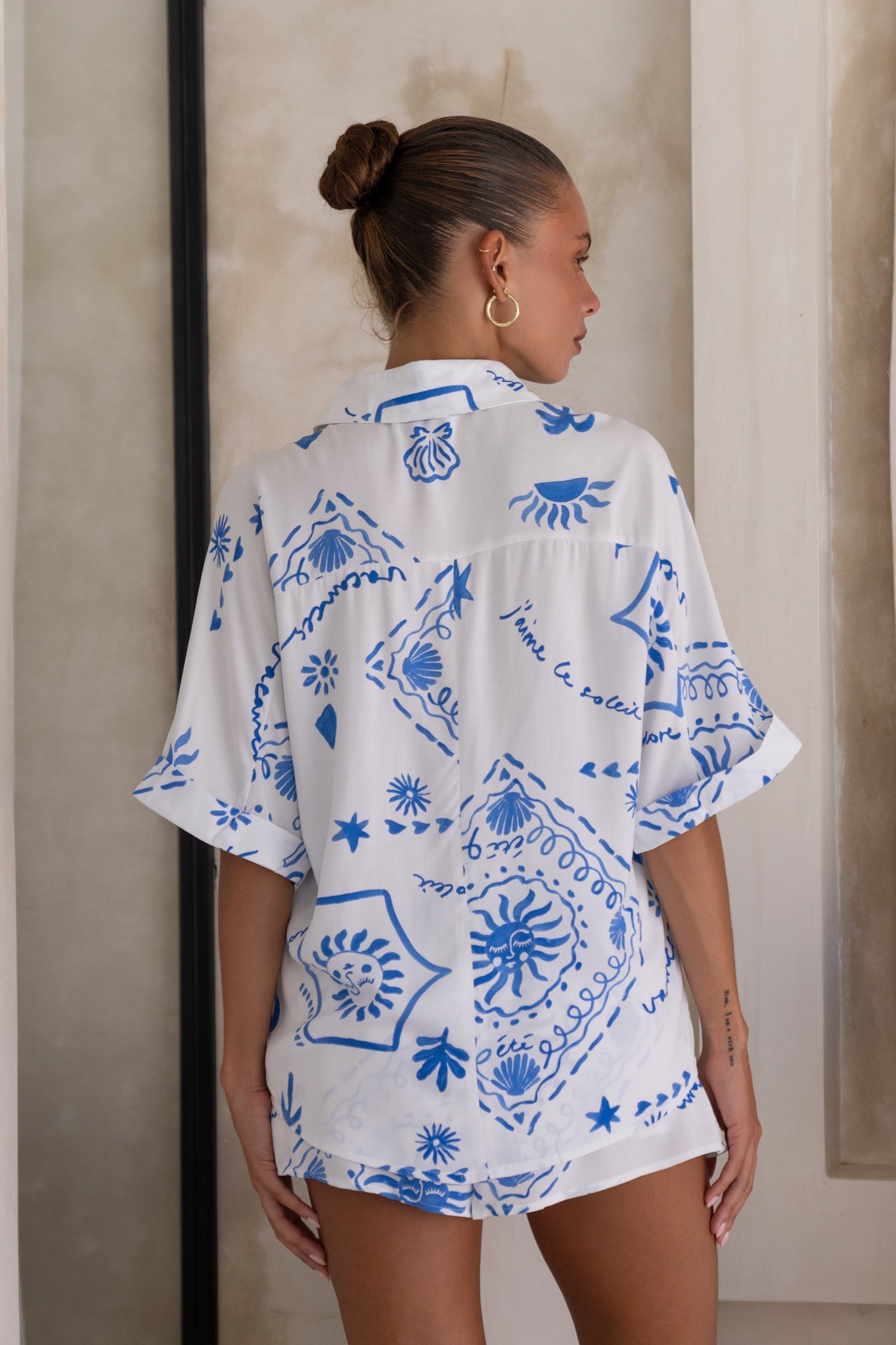Heychic Le Soleil Abstract Shirt (Blue)