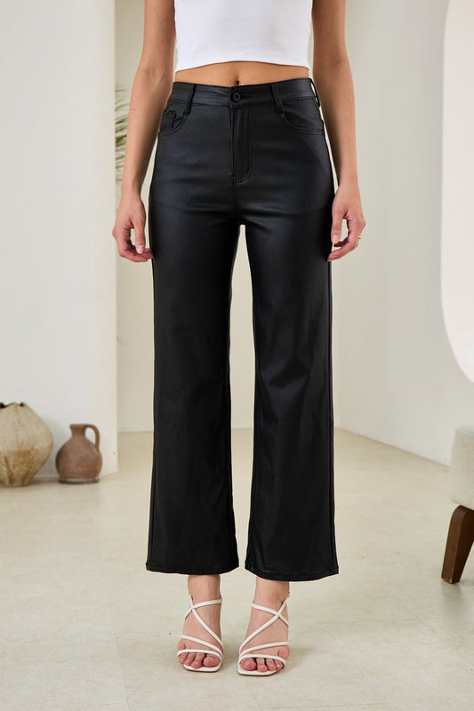 Image of a model wearing Pants. Productname: Heychic Sloane Straight Leg Pants in Black colour by brand - Heychic