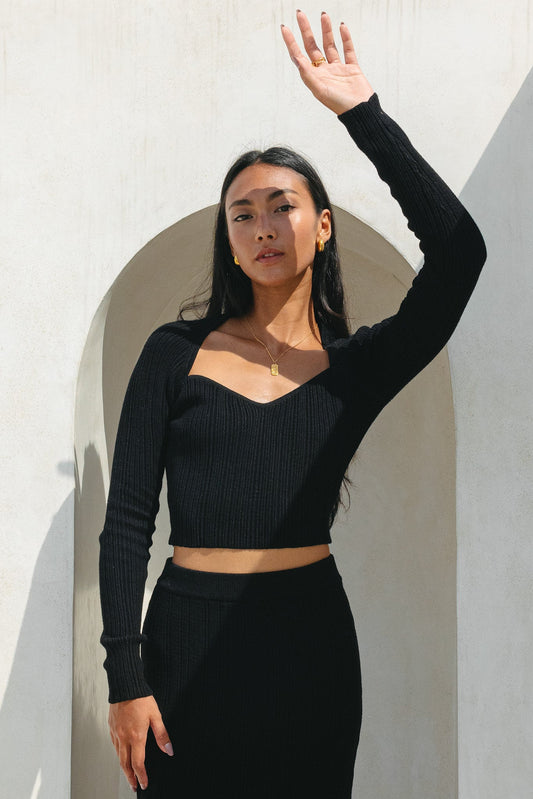 Heychic Valerie Long Sleeve Knit Top (Black)