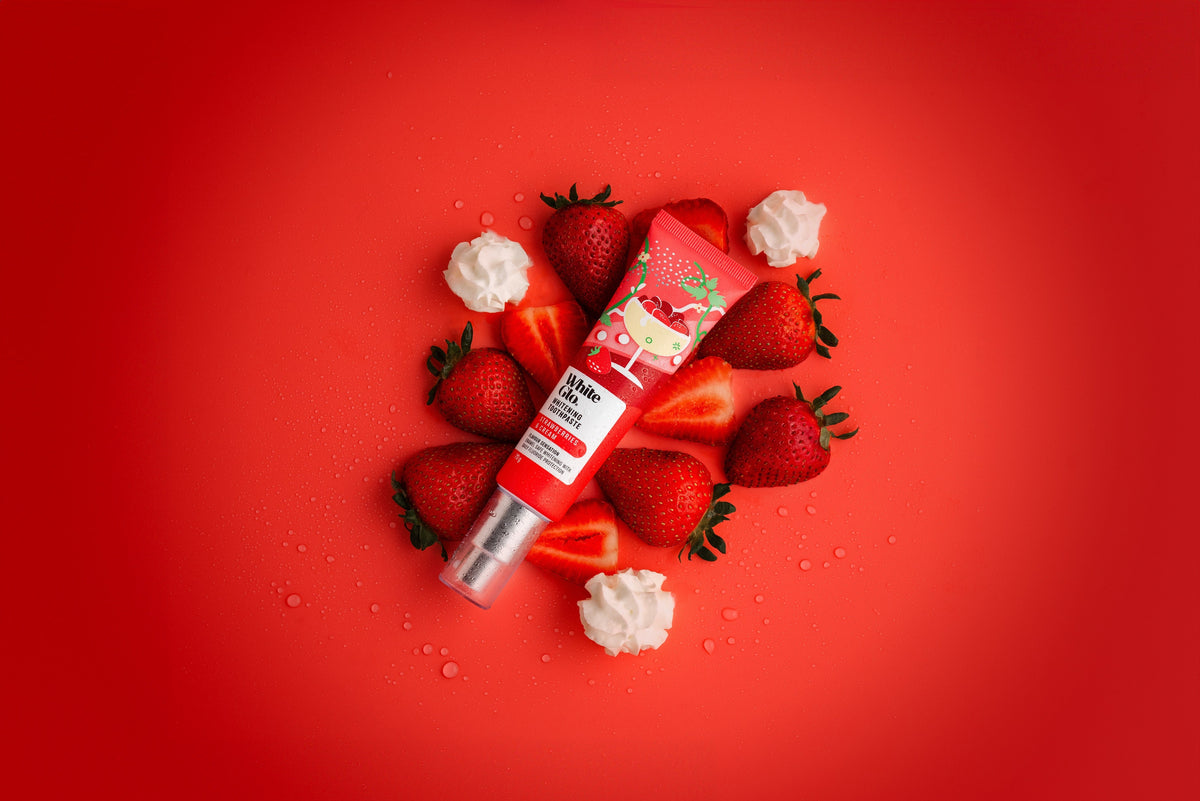 White Glo Strawberries & Cream Toothpaste