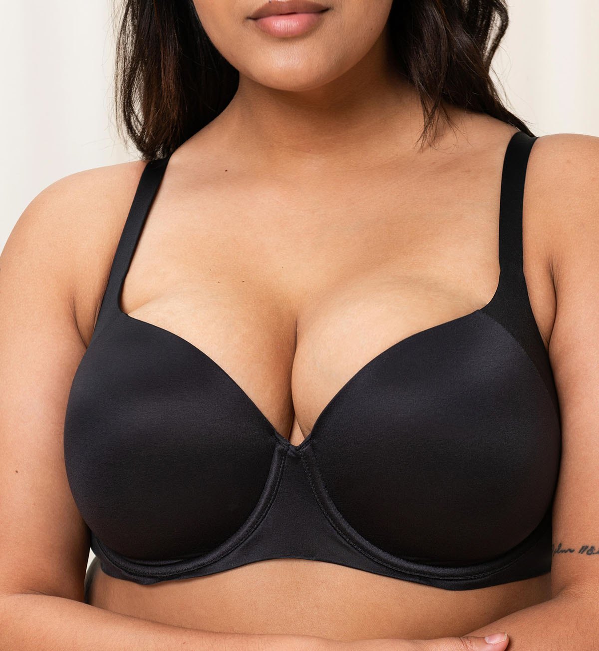 Triumph Body Make-Up Soft Touch (Black)