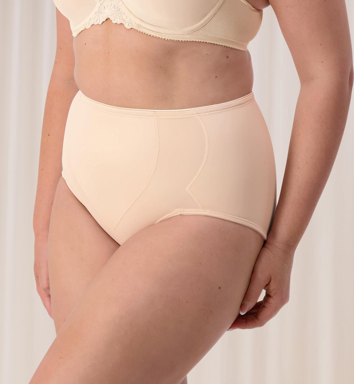 Triumph Minimiser Hips Panty (Teint)