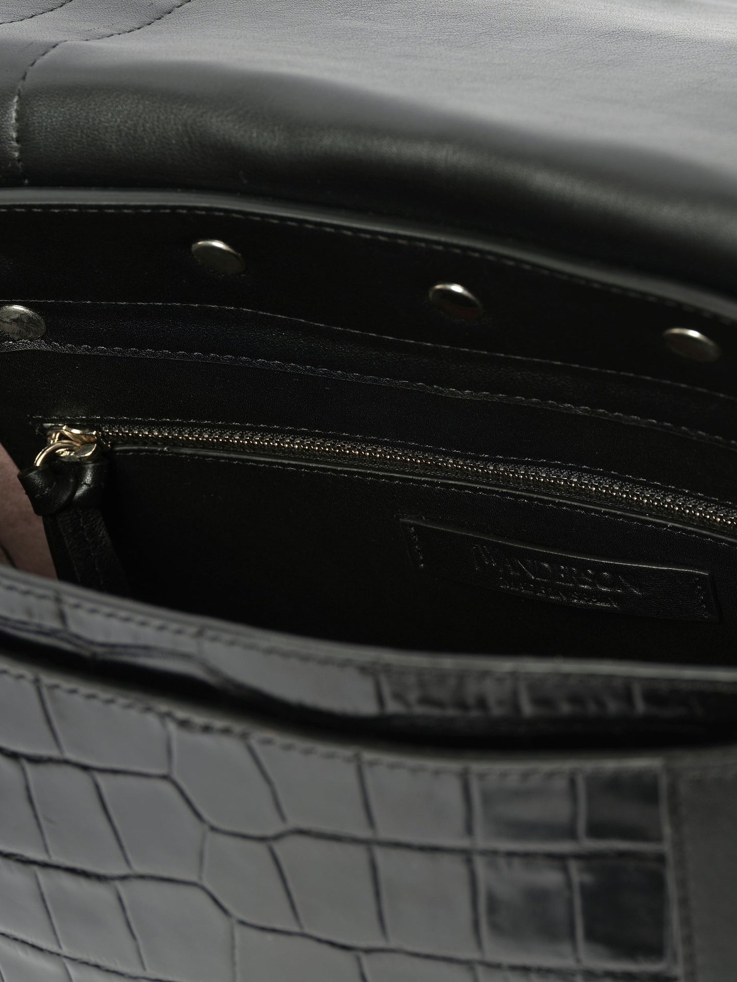 JWA Disc Satchel (Black)