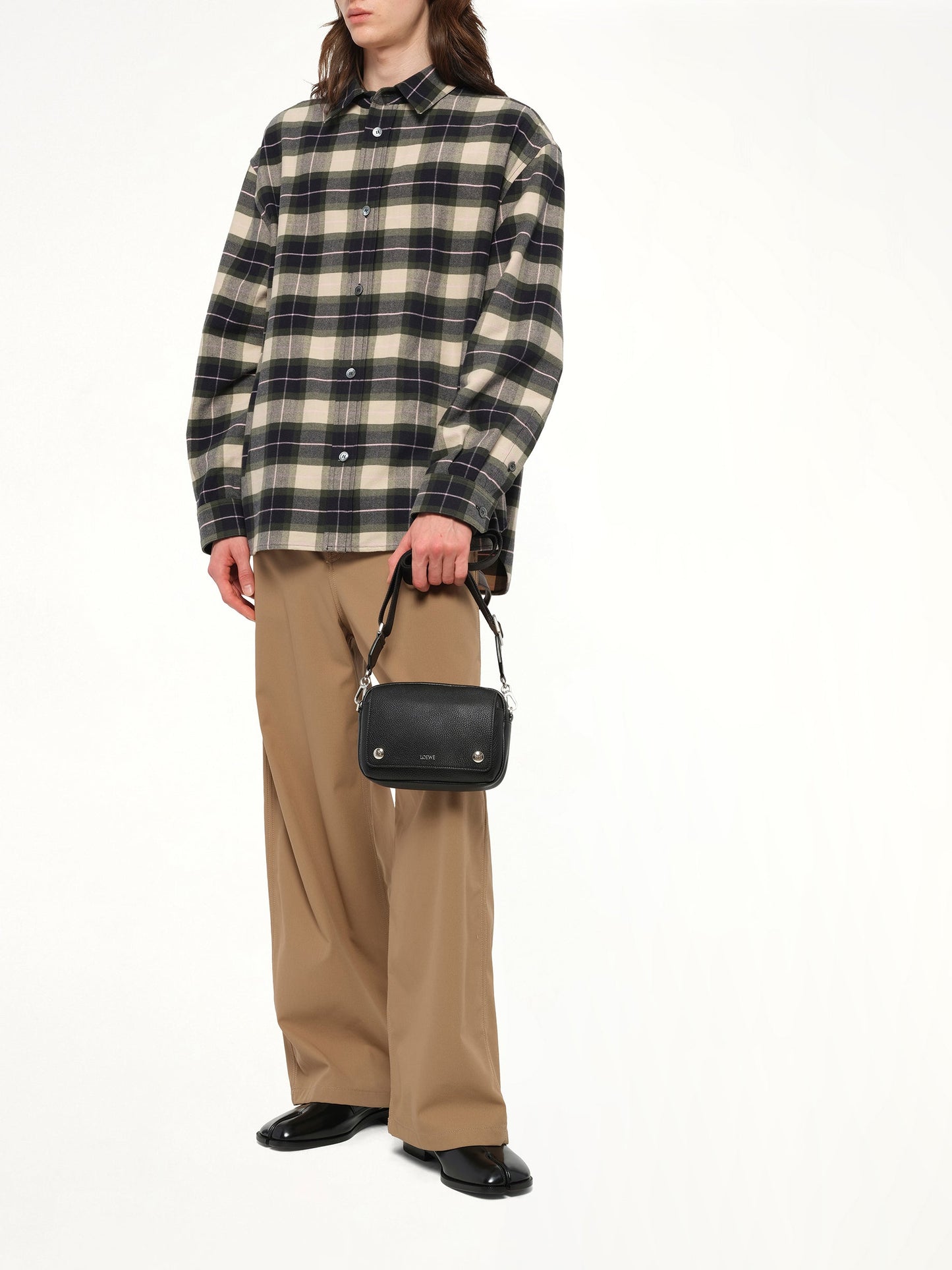 LOEWE Calfskin Pebble Messenger Small (Black)