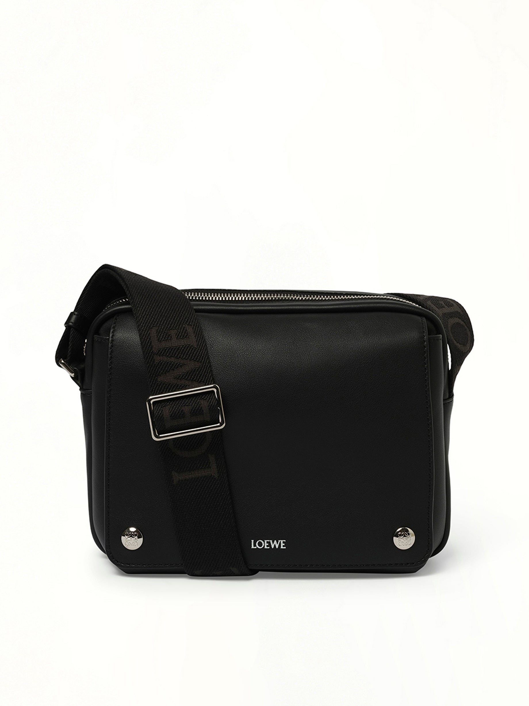 Image of Bags. Product name - Pebble Messenger Medium in Black colour by brand - LOEWE