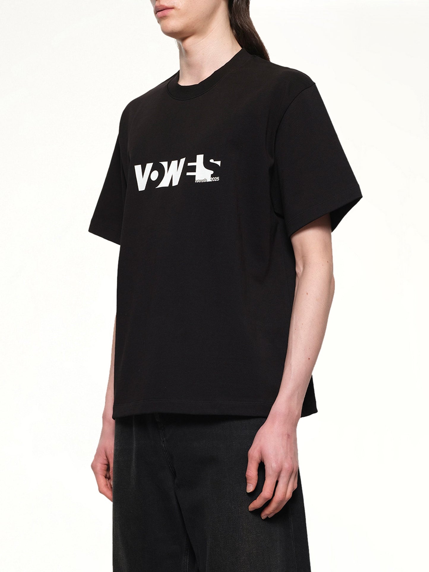 VOWELS Overall T-Shirt (Black)