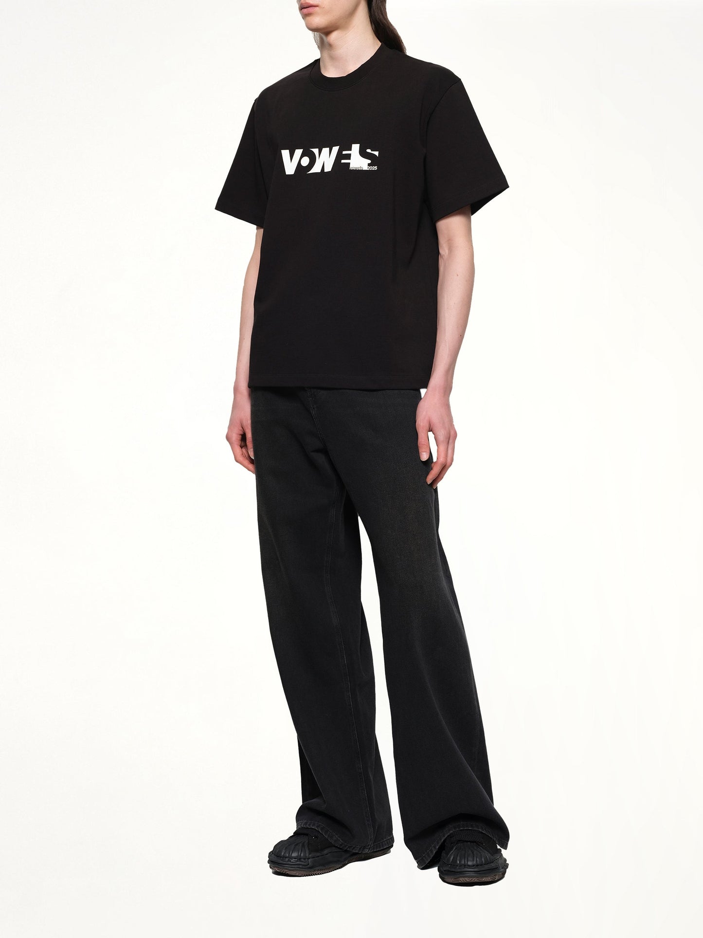 VOWELS Overall T-Shirt (Black)