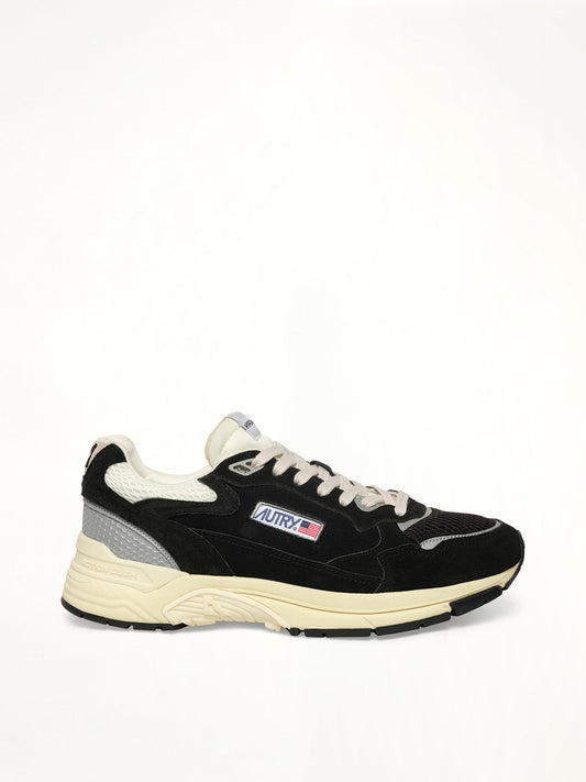 Image of Sneakers. Productname: AUTRY Hyperway Low Sneaker in BLACK/SILVER colour by brand - AUTRY