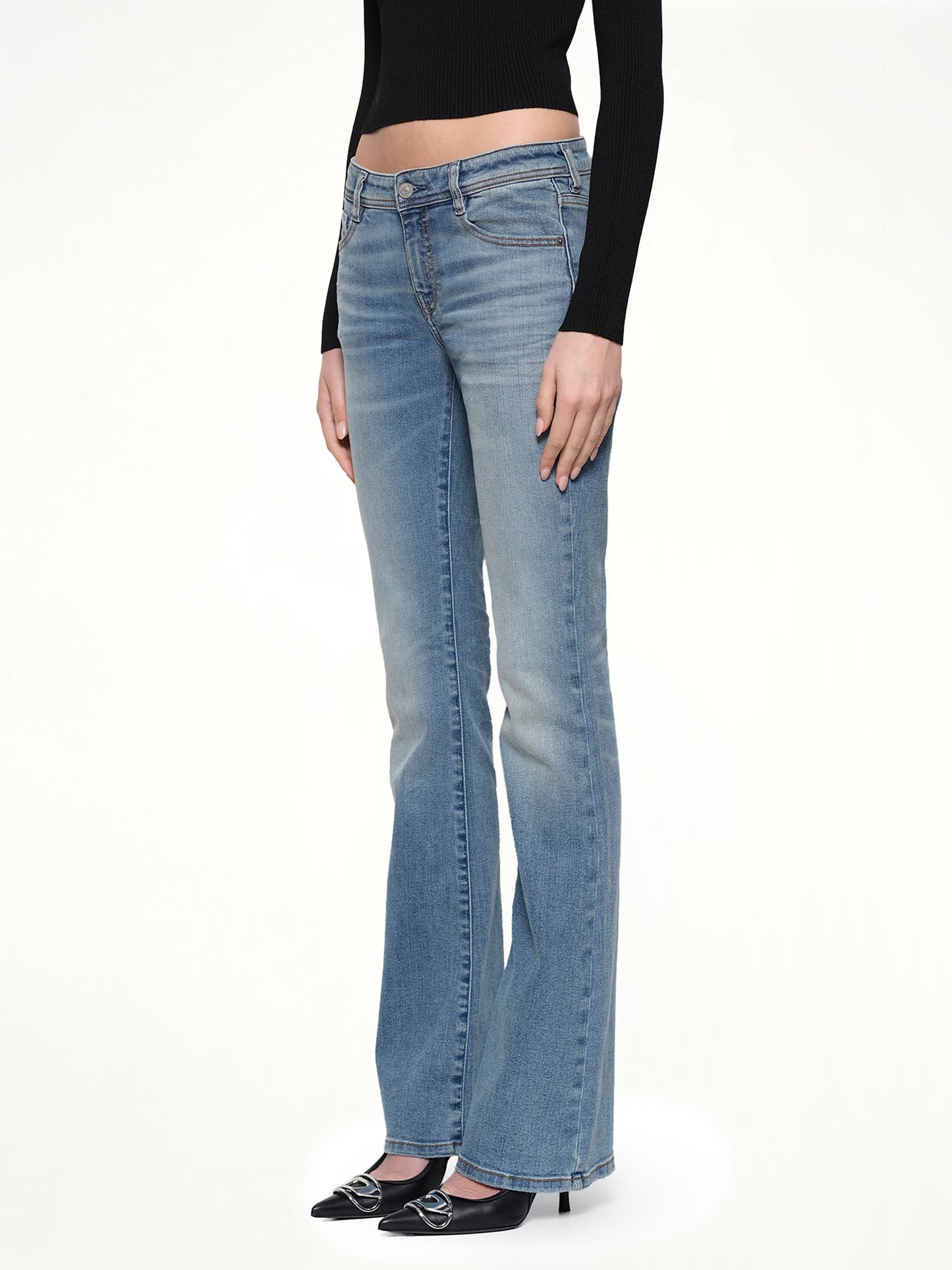 DIESEL 1969 D-EBBEY Bootcut Jeans (Blue)