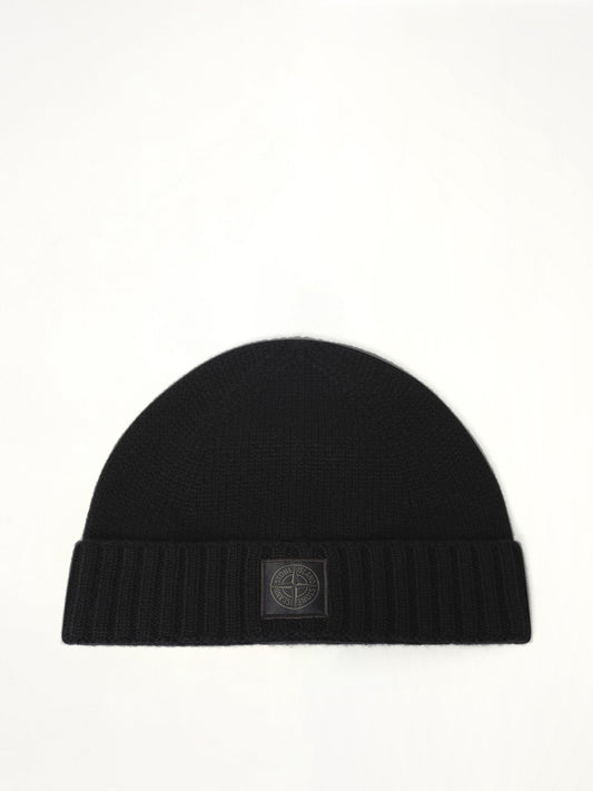 Image of Hats. Product name - N10001 Stone Island Beanie in Black colour by brand - STONE ISLAND
