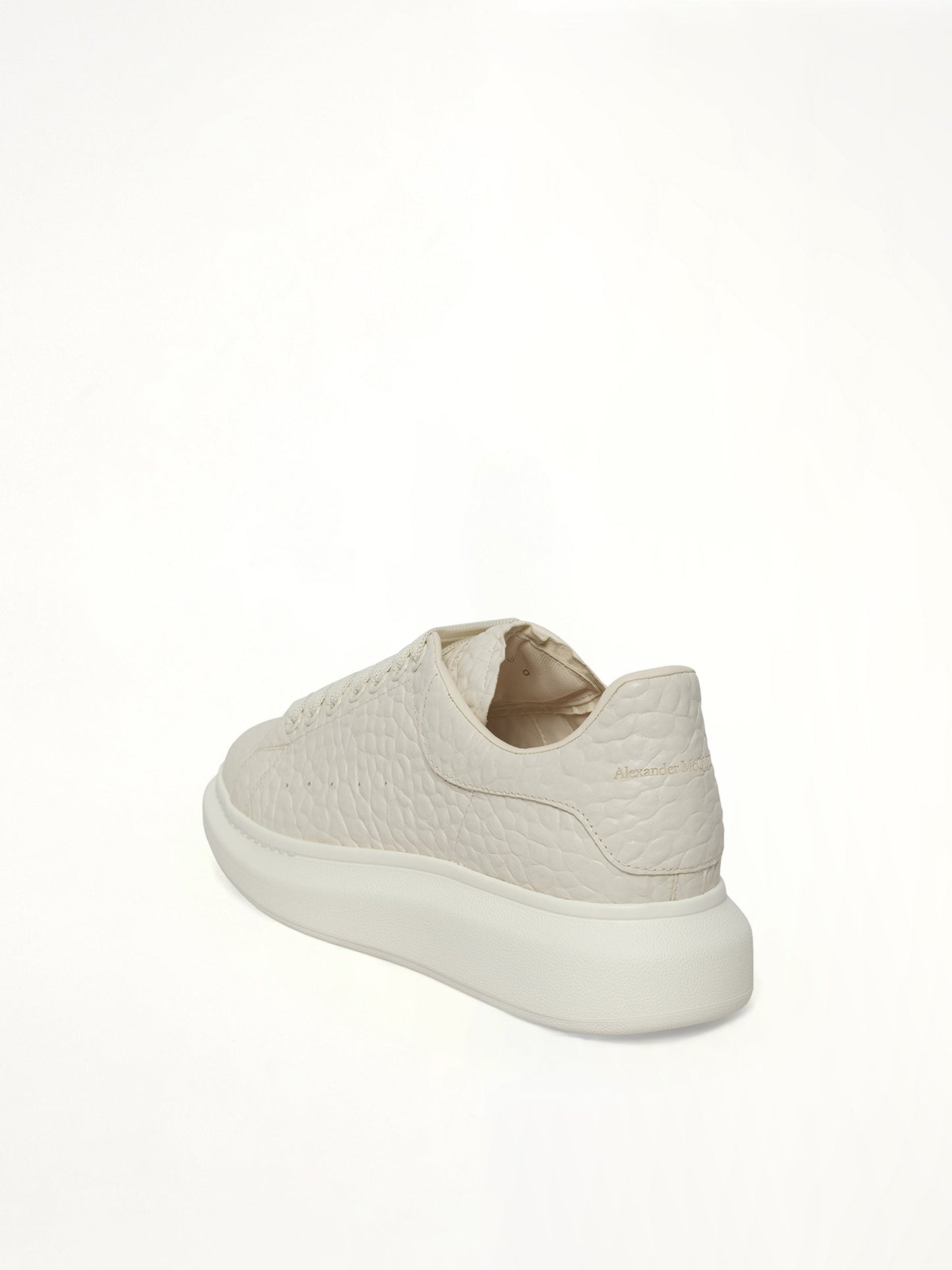 ALEXANDER MCQUEEN Dumbo Grain Larry Sneaker (Off White)