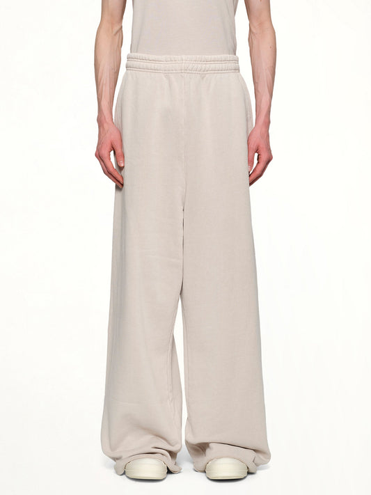 Image of a model wearing Pants. Productname: ENTIRE STUDIOS Full Sweatpants in OFF WHITE colour by brand - ENTIRE STUDIOS