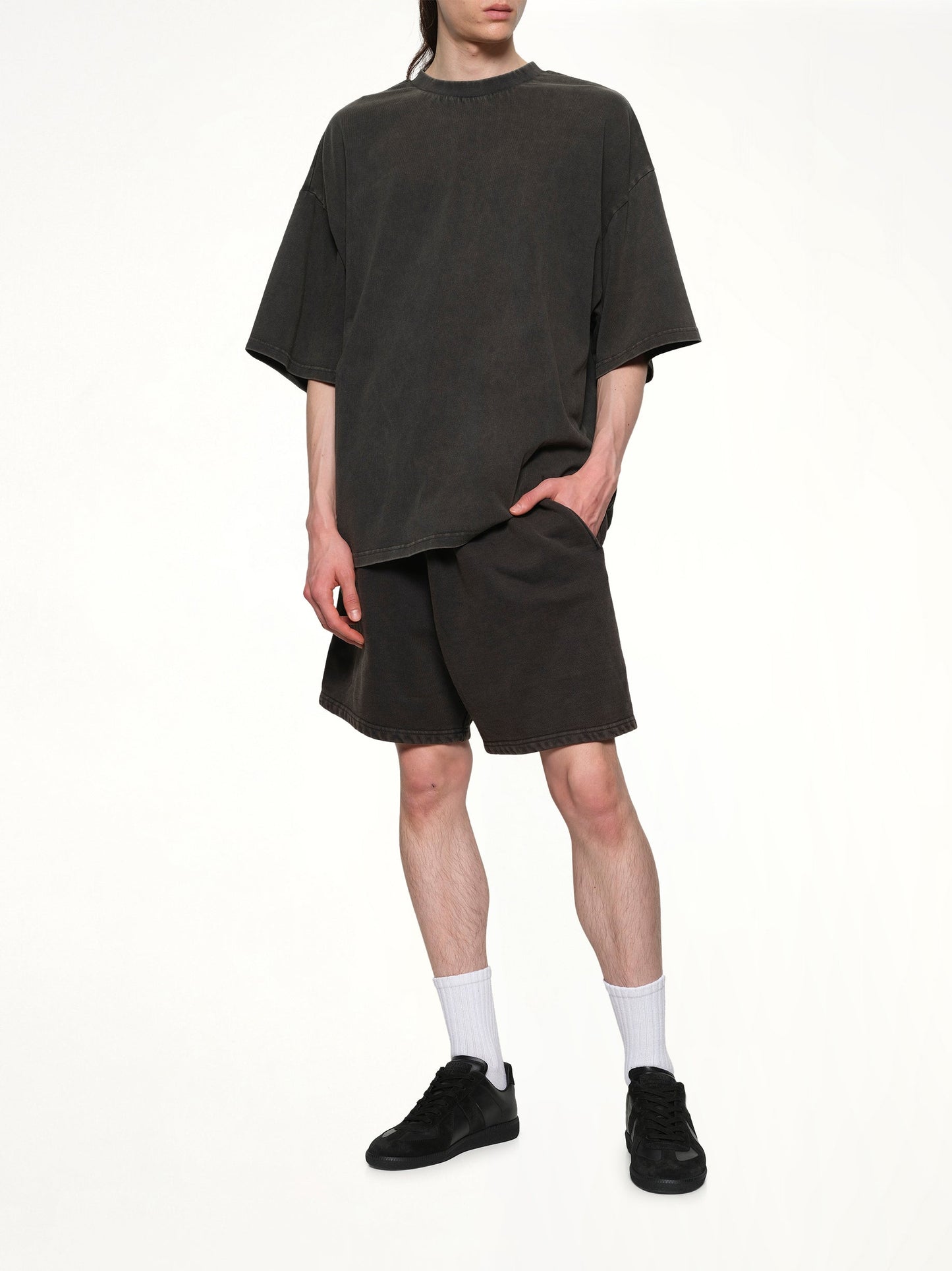 ENTIRE STUDIOS Standard Sweatshorts (Black)