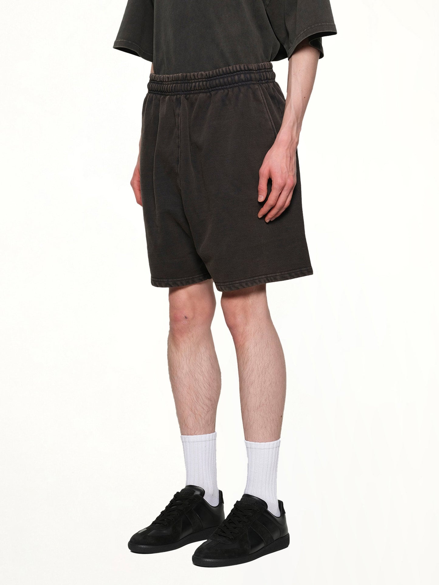 ENTIRE STUDIOS Standard Sweatshorts (Black)