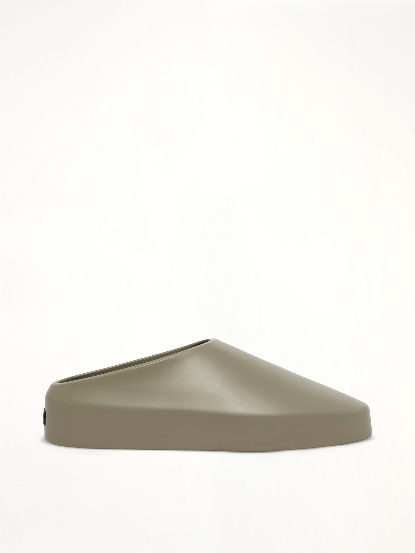 Image of Sandals. Productname: FEAR OF GOD California 2.0 Sandal in Willow colour by brand - FEAR OF GOD