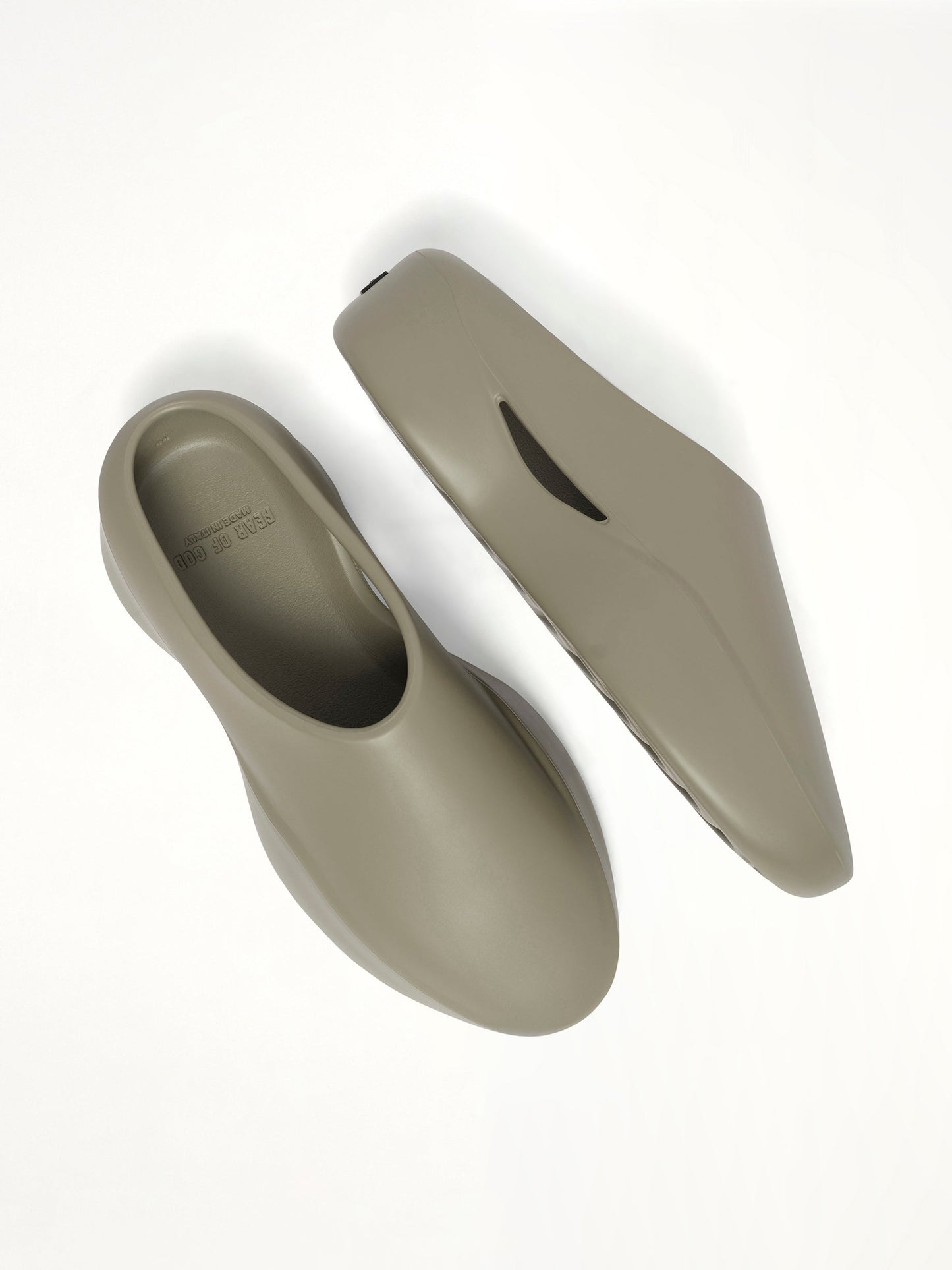 FEAR OF GOD Eva Runner Sneaker (Willow)