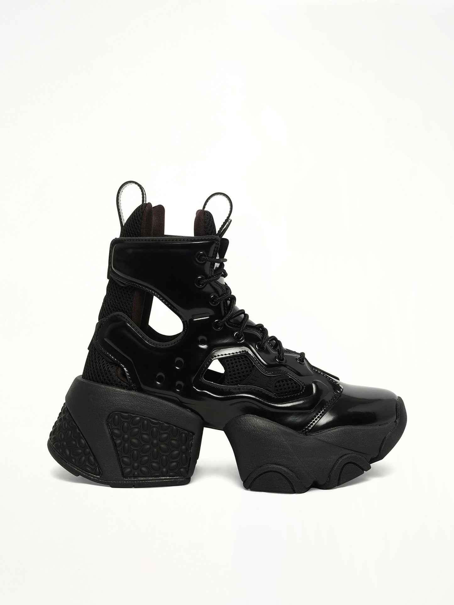 Image of Sneakers. Product name - Noir Kei Ninomiya X Reebok High Sneaker in Black colour by brand - NOIR KEI NINOMIYA